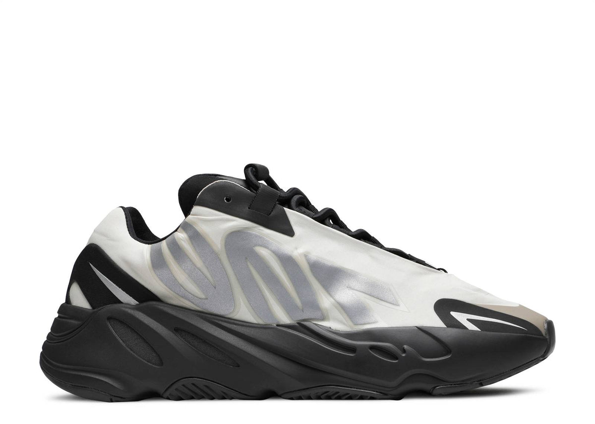 ADIDAS YEEZY BOOST 700 MNVN 