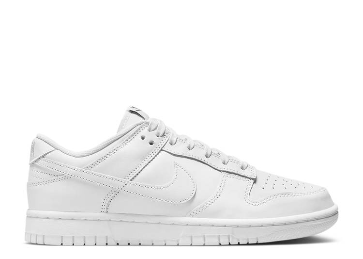 Dunk best sale triple white