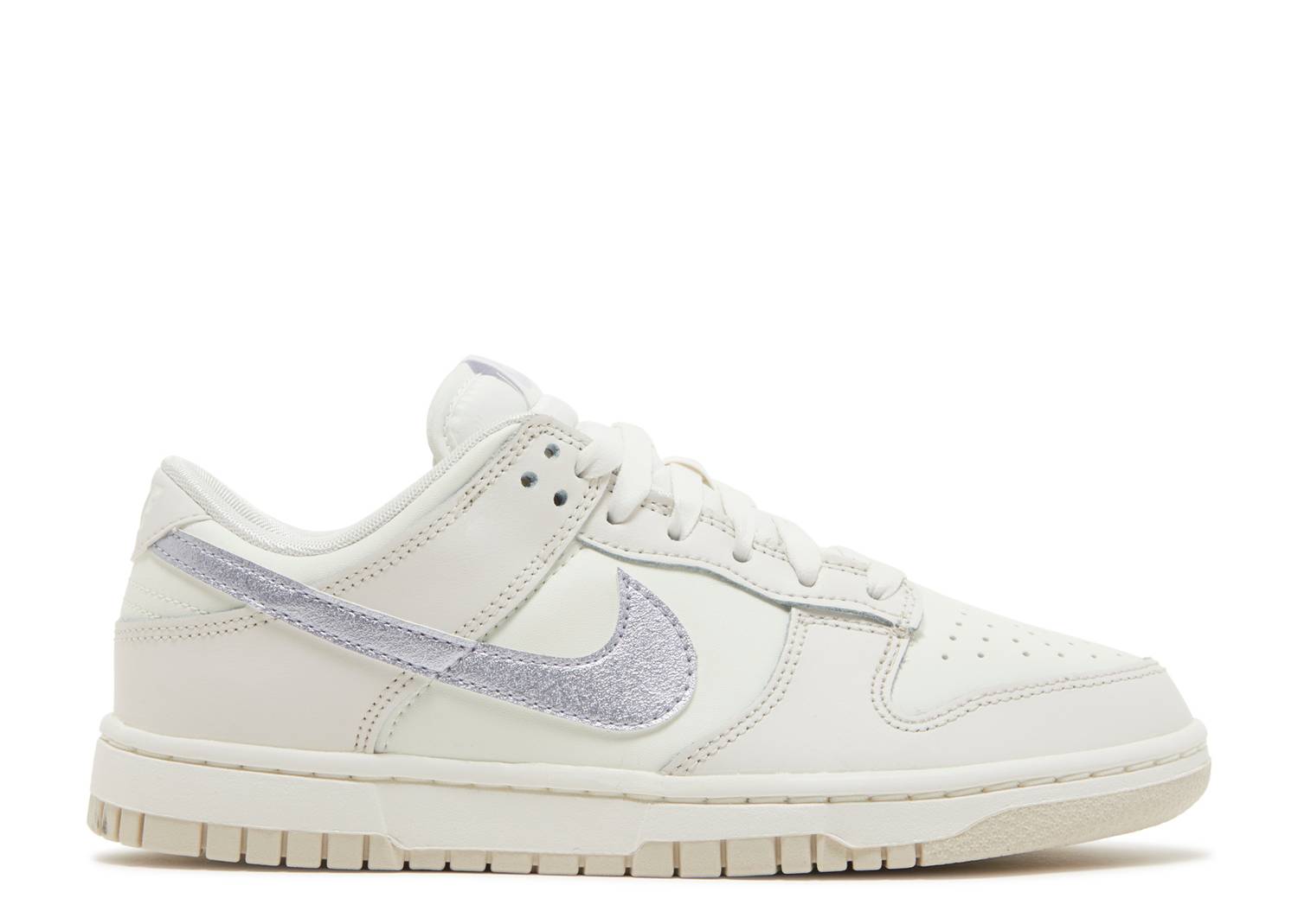 WMNS NIKE DUNK LOW 'SAIL OXYGEN PURPLE'