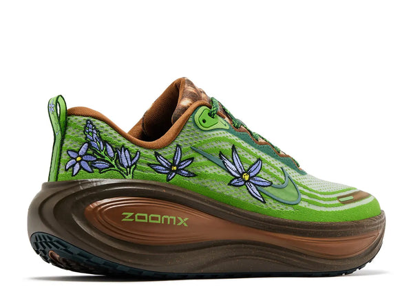 NIKE WMNS VOMERO PLUS 'DOERNBECHER' 2026