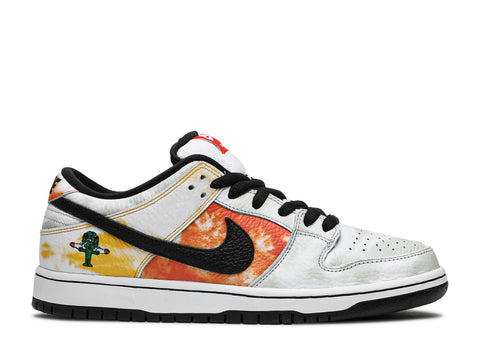 NIKE DUNK LOW SB 'TIE DYE RAYGUN' 2019