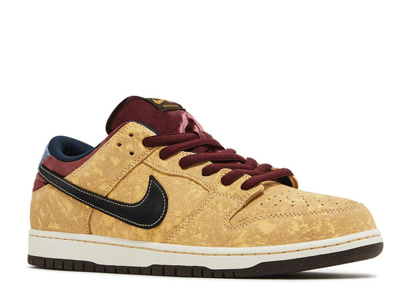 NIKE DUNK LOW SB 'CITY OF CINEMA'