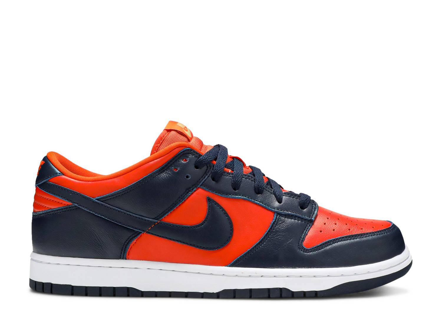 NIKE DUNK LOW SP "CHAMP"