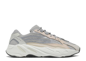 ADIDAS YEEZY BOOST 700 V2 'CREAM' Locker SF ADIDAS YEEZY BOOST 700 V2 'CREAM' Locker SF