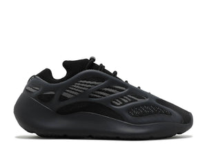 ADIDAS YEEZY 700 V3 'DARK GLOW' Locker SF ADIDAS YEEZY 700 V3 'DARK GLOW' Locker SF