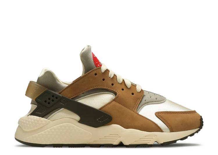 STUSSY X AIR HUARACHE LE 'DESERT OAK' 2021