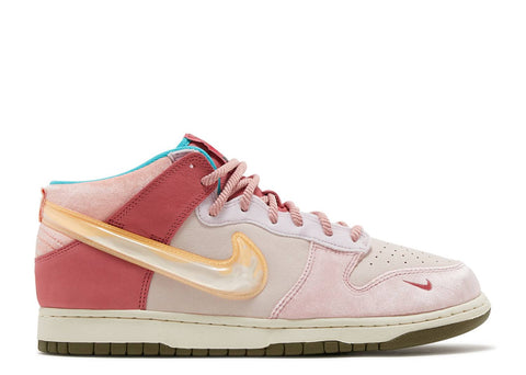 NIKE SOCIAL STATUS X DUNK MID 'STRAWBERRY MILK'